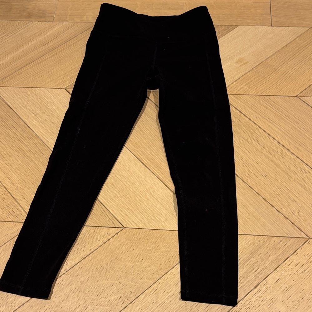 Amazon Essentials Kids Black Leggings